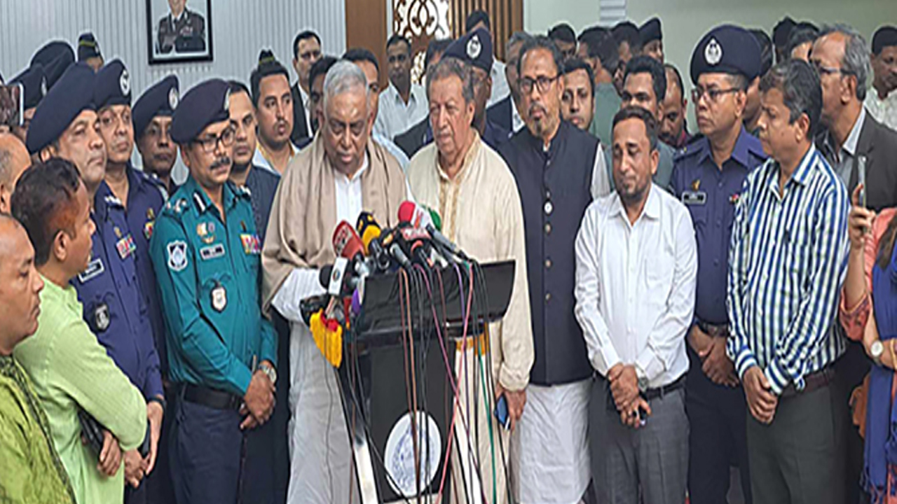 মিয়ানমার সীমান্তে আমরা সতর্ক আছি: স্বরাষ্ট্রমন্ত্রী