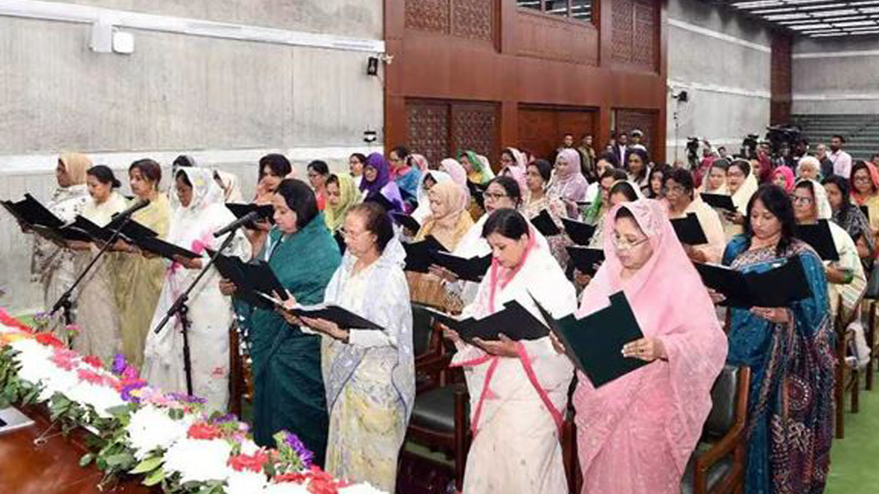 সংরক্ষিত নারী আসনে সংসদ সদস্যদের কার সম্পদ কত