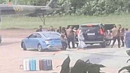 শেখ হাসিনা বাড়তি কাপড়, নিত্যব্যবহারের জিনিসও সঙ্গে নিতে পারেননি