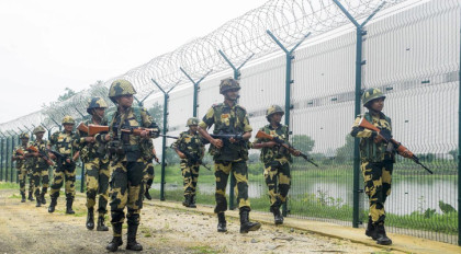 দলে দলে সংখ্যালঘু ভারতে পালানোর তথ্য সঠিক নয়: দ্য হিন্দু